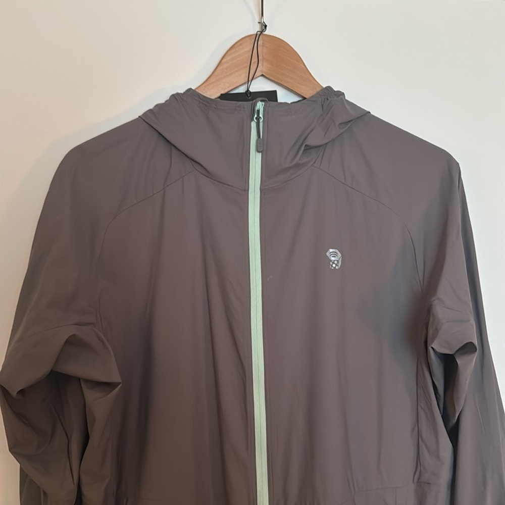 Mountain Hardwear Gray Windbreaker Jacket